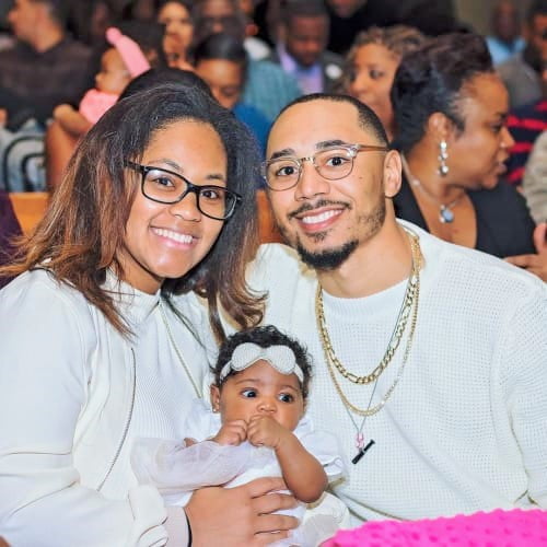 Net Worth Mookie Betts with his girlfriend Briana Hammonds and their daughter